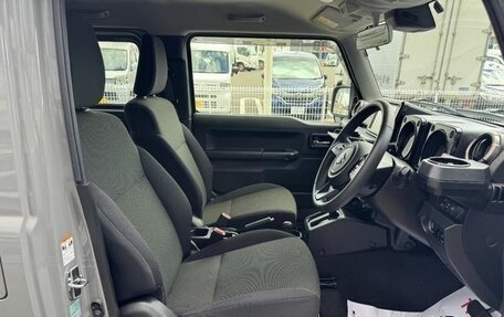 Suzuki Jimny, 2023 год, 1 880 000 рублей, 14 фотография