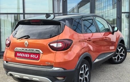 Renault Kaptur I рестайлинг, 2016 год, 888 000 рублей, 2 фотография