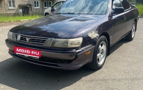 Toyota Vista, 1993 год, 195 000 рублей, 2 фотография
