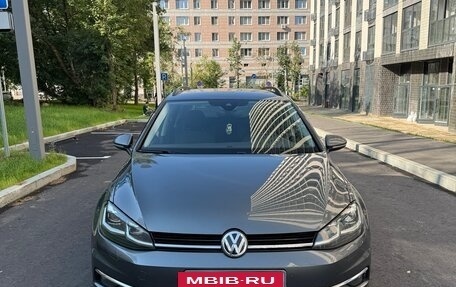 Volkswagen Golf VII, 2018 год, 2 050 000 рублей, 3 фотография