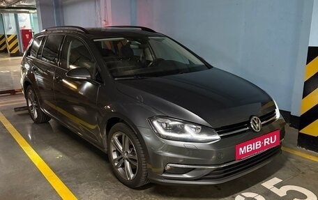 Volkswagen Golf VII, 2018 год, 2 050 000 рублей, 22 фотография