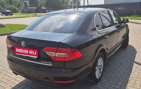 Skoda Superb III рестайлинг, 2014 год, 1 000 000 рублей, 6 фотография