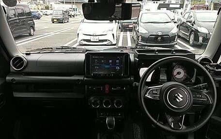 Suzuki Jimny, 2023 год, 1 865 000 рублей, 11 фотография