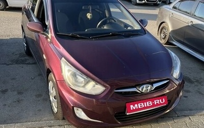 Hyundai Solaris II рестайлинг, 2012 год, 835 000 рублей, 1 фотография