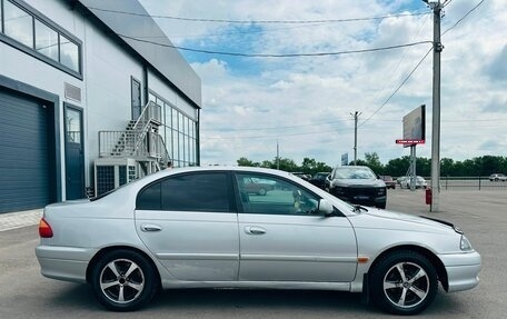 Toyota Avensis III рестайлинг, 2001 год, 399 000 рублей, 7 фотография