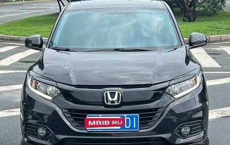Honda Vezel, 2022 год, 1 280 000 рублей, 2 фотография