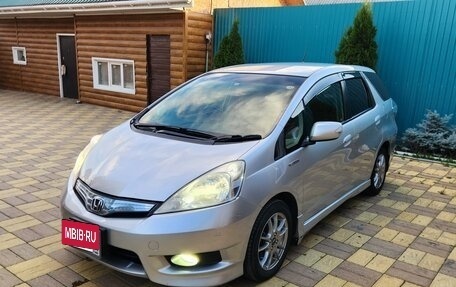 Honda Fit Shuttle I рестайлинг, 2012 год, 900 000 рублей, 4 фотография