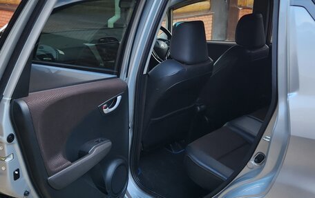 Honda Fit Shuttle I рестайлинг, 2012 год, 900 000 рублей, 16 фотография