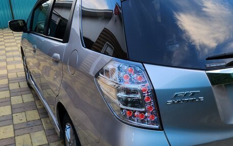 Honda Fit Shuttle I рестайлинг, 2012 год, 900 000 рублей, 11 фотография