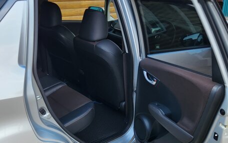 Honda Fit Shuttle I рестайлинг, 2012 год, 900 000 рублей, 22 фотография