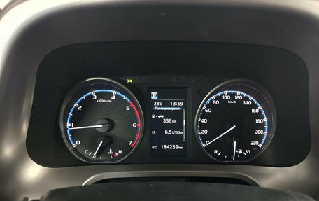 Toyota RAV4, 2018 год, 2 249 000 рублей, 14 фотография