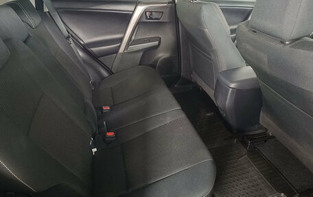 Toyota RAV4, 2018 год, 2 249 000 рублей, 21 фотография