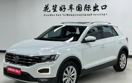 Volkswagen T-Roc I, 2023 год, 1 707 007 рублей, 1 фотография