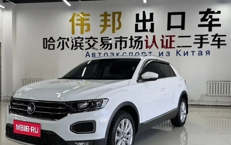 Volkswagen T-Roc I, 2023 год, 1 650 007 рублей, 1 фотография