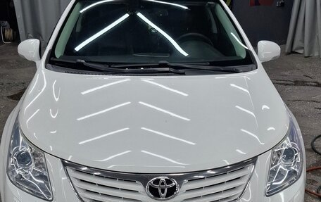 Toyota Avensis III рестайлинг, 2011 год, 1 045 000 рублей, 1 фотография