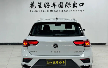 Volkswagen T-Roc I, 2023 год, 1 707 007 рублей, 4 фотография