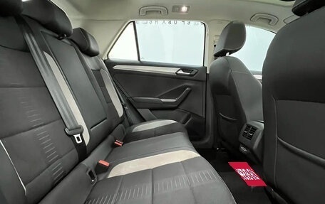 Volkswagen T-Roc I, 2023 год, 1 707 007 рублей, 20 фотография
