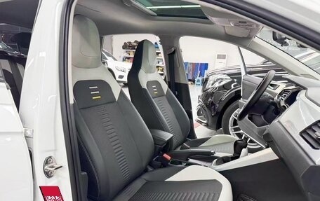 Volkswagen Polo, 2022 год, 960 000 рублей, 11 фотография