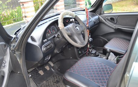 Chevrolet Niva I рестайлинг, 2010 год, 360 000 рублей, 7 фотография