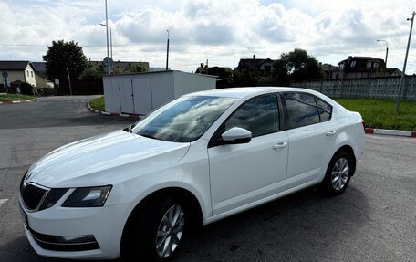 Skoda Octavia, 2018 год, 1 435 000 рублей, 2 фотография