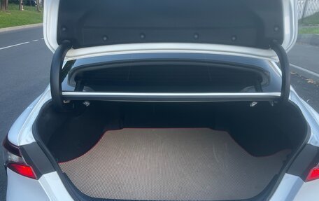 Toyota Camry, 2022 год, 2 250 000 рублей, 14 фотография