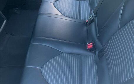 Toyota Camry, 2022 год, 2 250 000 рублей, 11 фотография