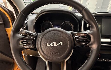 KIA Stonic, 2021 год, 1 280 000 рублей, 12 фотография