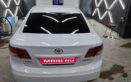 Toyota Avensis III рестайлинг, 2011 год, 1 045 000 рублей, 2 фотография
