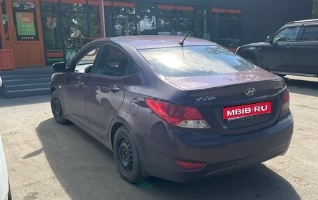 Hyundai Solaris II рестайлинг, 2014 год, 750 000 рублей, 4 фотография