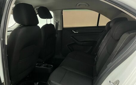 Skoda Rapid I, 2014 год, 649 000 рублей, 13 фотография