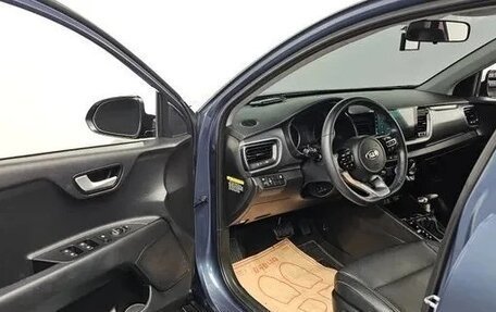 KIA Stonic, 2018 год, 1 480 000 рублей, 7 фотография