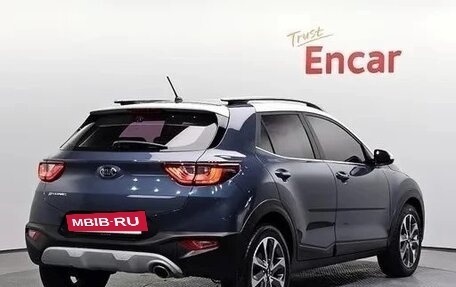 KIA Stonic, 2018 год, 1 480 000 рублей, 3 фотография