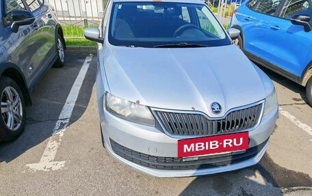 Skoda Rapid I, 2015 год, 599 000 рублей, 2 фотография