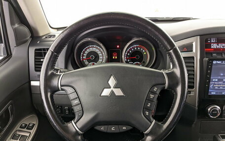Mitsubishi Pajero IV, 2021 год, 4 440 000 рублей, 22 фотография