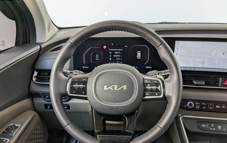KIA Carnival, 2024 год, 6 000 000 рублей, 14 фотография