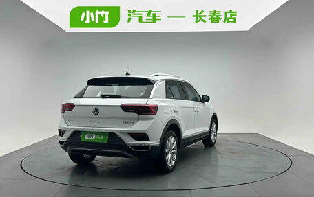 Volkswagen T-Roc I, 2023 год, 1 350 007 рублей, 5 фотография