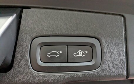 Volvo XC60 II, 2020 год, 3 700 000 рублей, 5 фотография