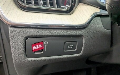Volvo XC60 II, 2020 год, 3 700 000 рублей, 13 фотография