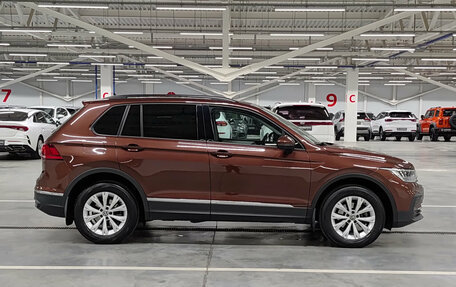 Volkswagen Tiguan II, 2021 год, 2 535 000 рублей, 5 фотография