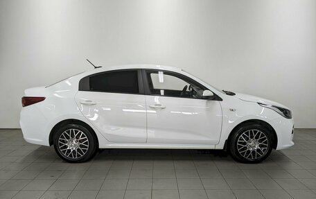 KIA Rio IV, 2020 год, 1 390 000 рублей, 4 фотография