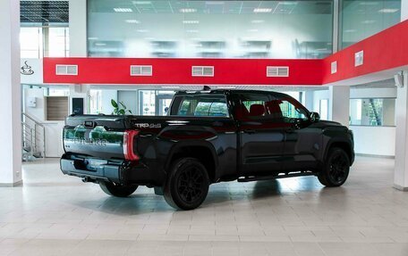 Toyota Tundra, 2023 год, 6 955 000 рублей, 2 фотография