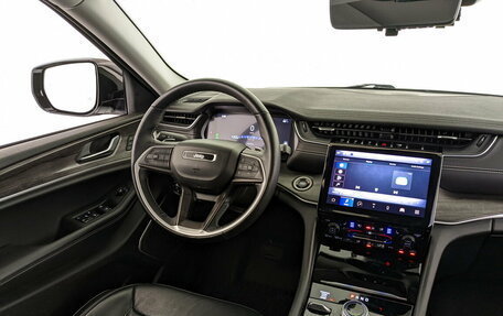 Jeep Grand Cherokee, 2022 год, 5 750 000 рублей, 28 фотография