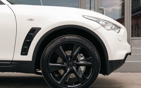 Infiniti FX II, 2011 год, 1 700 000 рублей, 9 фотография