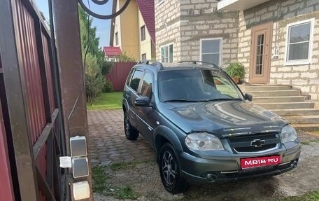 Chevrolet Niva I рестайлинг, 2013 год, 355 000 рублей, 1 фотография