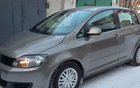 Volkswagen Golf Plus II, 2011 год, 850 000 рублей, 2 фотография
