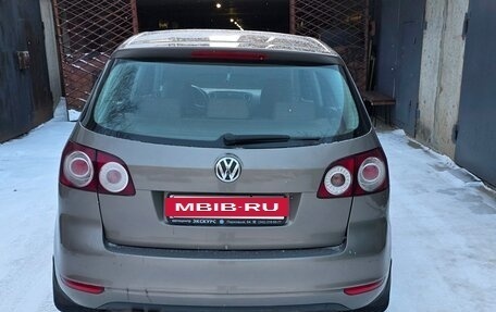Volkswagen Golf Plus II, 2011 год, 850 000 рублей, 5 фотография
