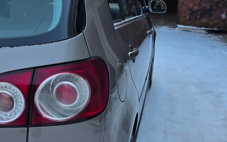 Volkswagen Golf Plus II, 2011 год, 850 000 рублей, 7 фотография