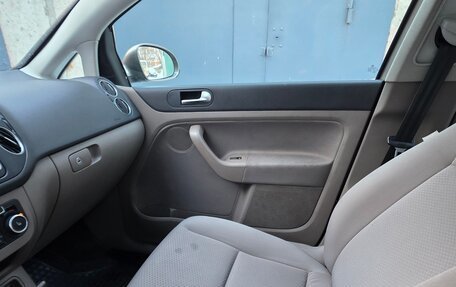 Volkswagen Golf Plus II, 2011 год, 850 000 рублей, 16 фотография