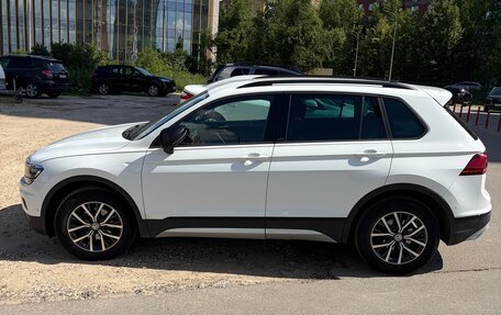 Volkswagen Tiguan II, 2019 год, 2 580 000 рублей, 3 фотография