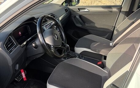 Volkswagen Tiguan II, 2019 год, 2 580 000 рублей, 4 фотография
